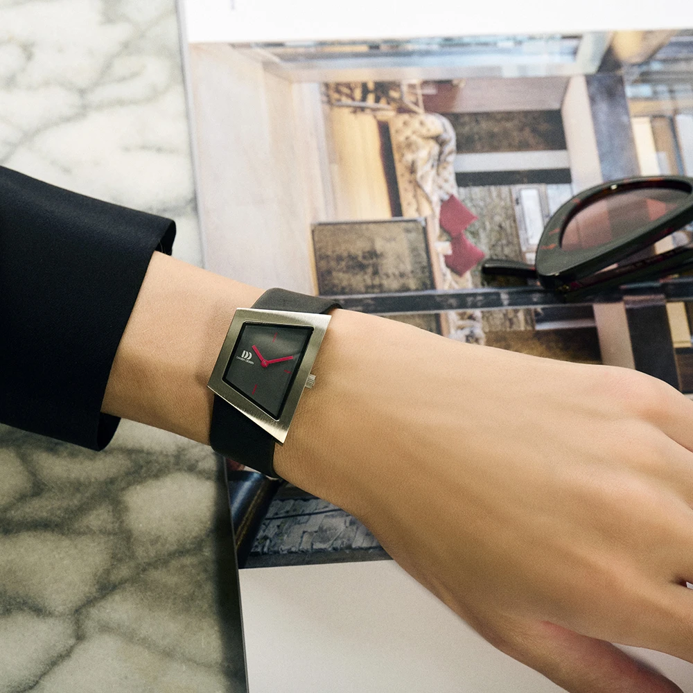 Danish Design Frihed IV24Q1207 Squeezy Watch 6 Danish Design Frihed IV24Q1207 Squeezy Watch - Image 4